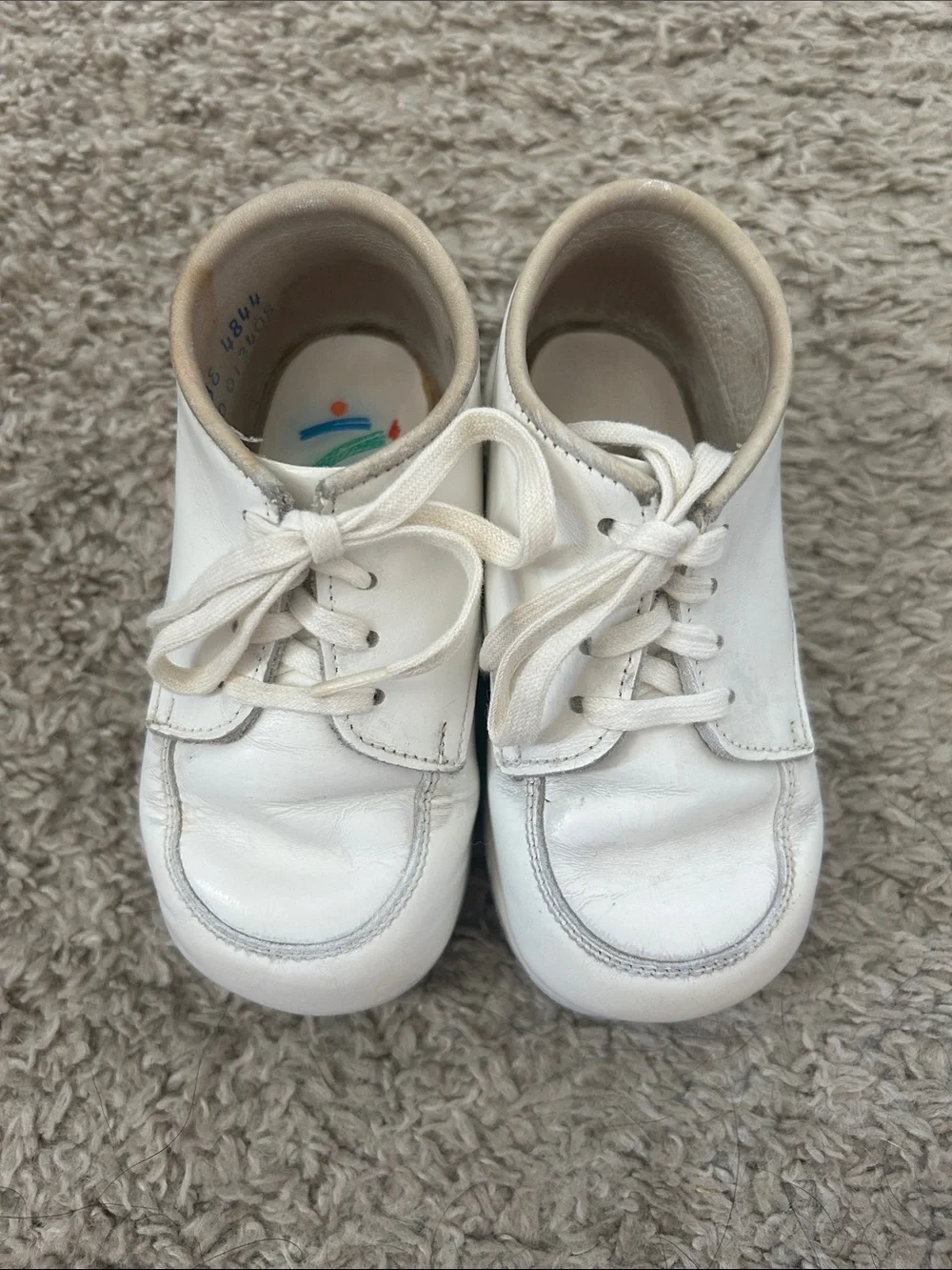 Stride Rite Vintage White Leather Baby Lace-Up Shoes with box